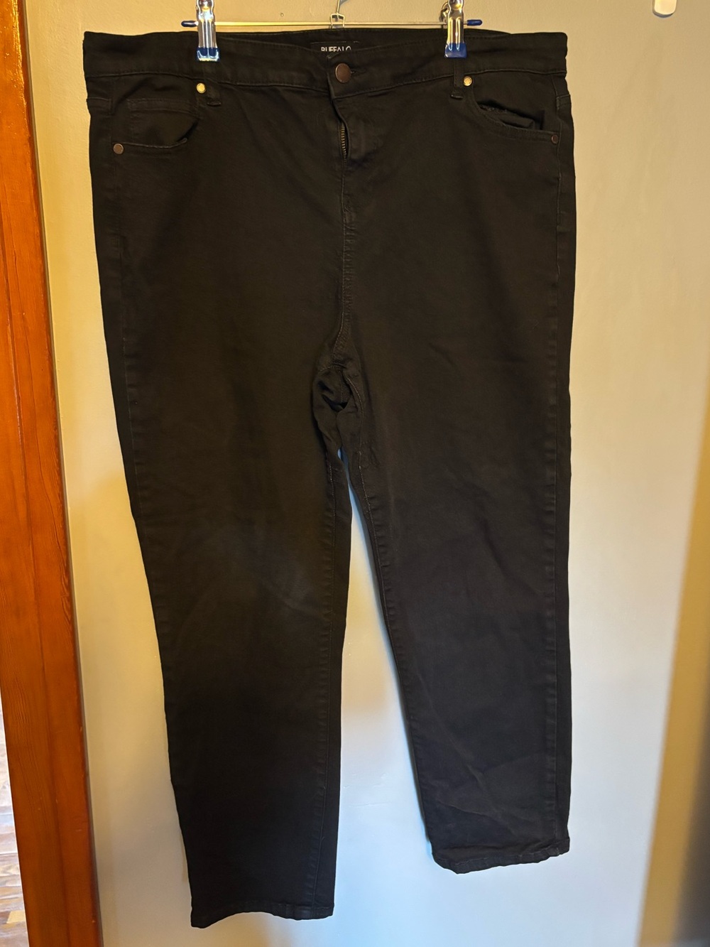 Buffalo Black Jeans